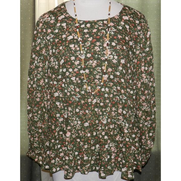 Time and Tru XL 16 / 18 stretch blend sage tiny floral pull over plus size women - Picture 1 of 7